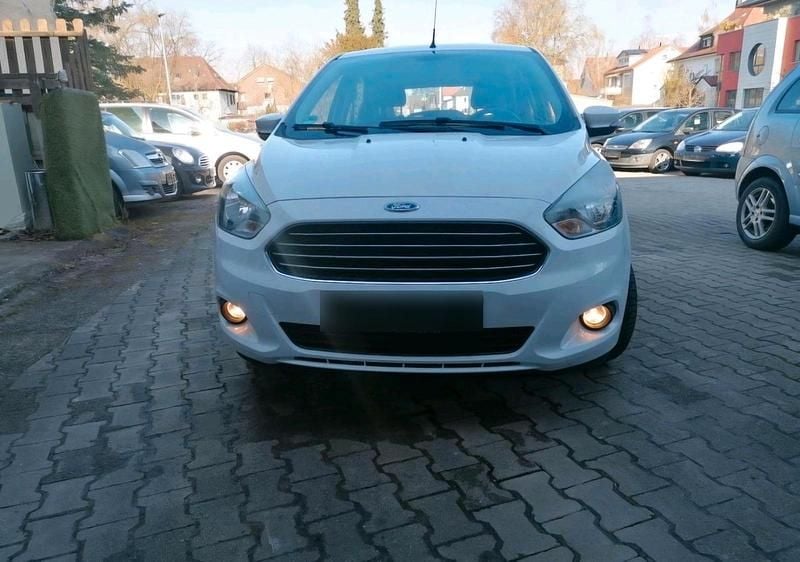 Gebraucht Ford Ka Plus 70 PS (51 kW) 2018 Weiß Kleinwagen