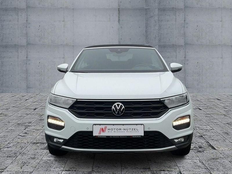 Gebraucht VW T-Roc Cabriolet Active 150 PS (110 kW) 2021 Pure white Cabrio
