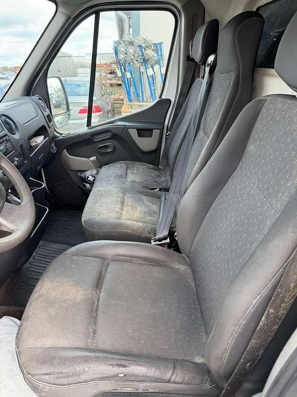Gebraucht Opel Movano 145 PS (106 kW) 2016 Weiß Van / Kleinbus