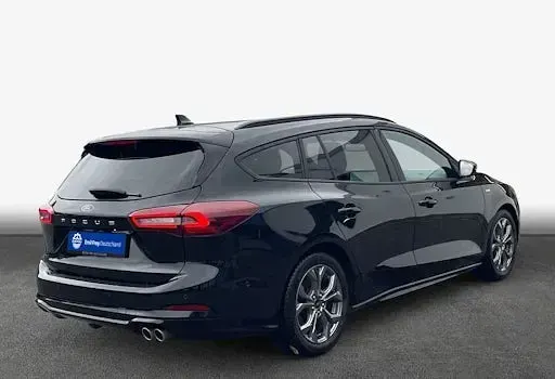 Gebraucht Ford Focus ST-Line X 155 PS (114 kW) 2025 Schwarz Kombi