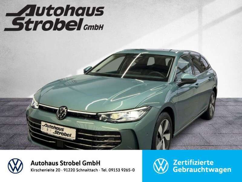 Andere farbe Gebraucht 2024 VW Passat Elegance Kombi | 52.990 € - Bild 1/3