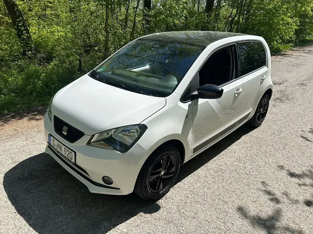Używany Seat Mii 60 KM (44 kW) 2017 Biały Hatchback
