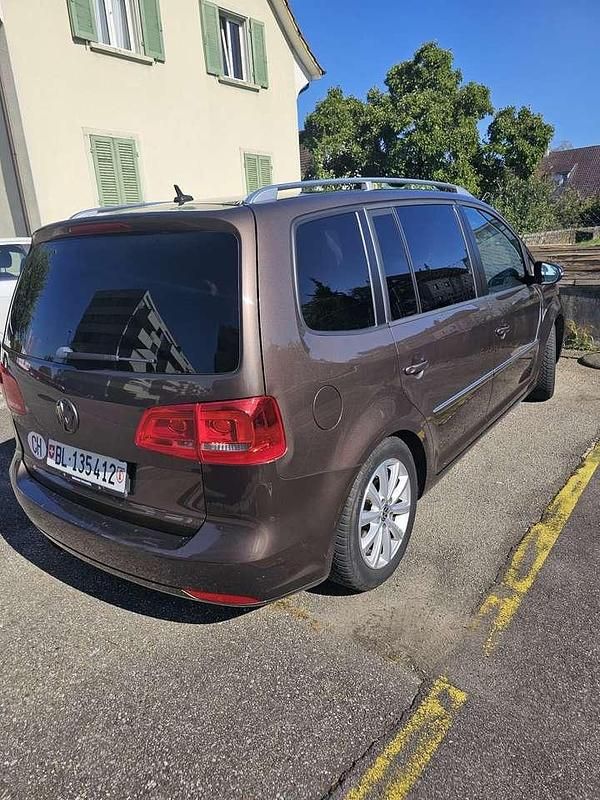 Gebraucht VW Touran 140 PS (102 kW) 2012 Van / Kleinbus