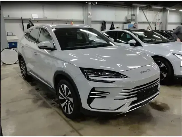 Gebraucht BYD Seal U Design 324 PS (238 kW) 2025 Hellgrau SUV