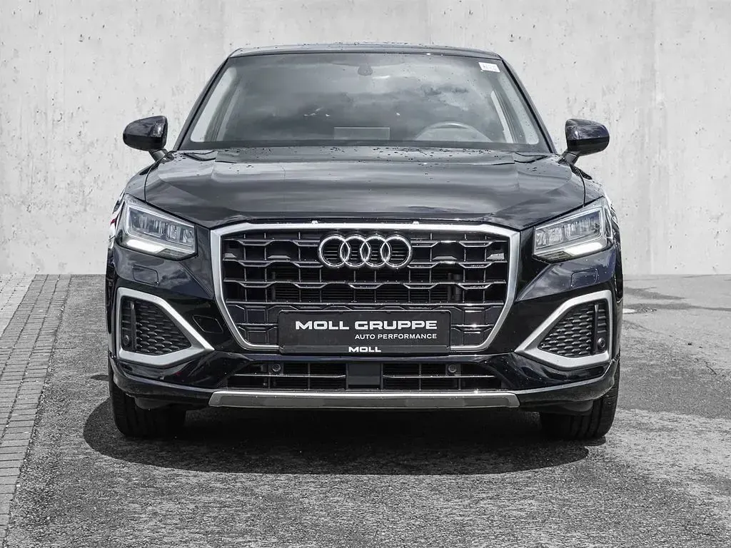 Gebraucht Audi Q2 Advanced 110 PS (80 kW) 2023 Brillantschwarz SUV