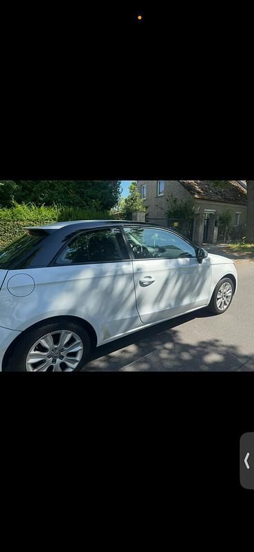 Usata Audi A1 95 CV (69 kW) 2012 Bianco Utilitaria