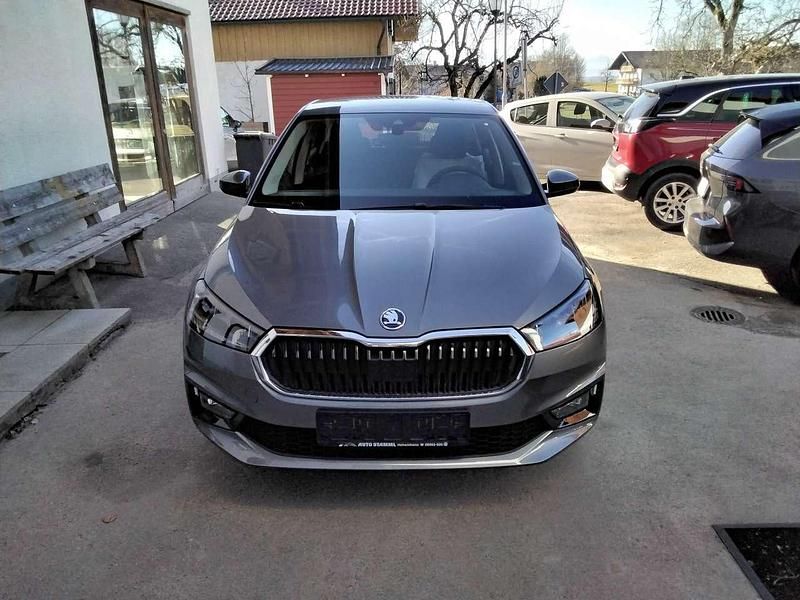Graphitegrau metallic Neu 2025 Skoda Fabia Selection Kleinwagen | 16.950 € (Guter Preis) - Bild 1/4