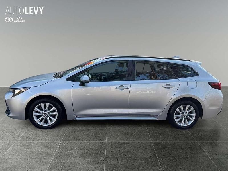 Gebraucht Toyota Corolla 140 PS (102 kW) 2023 Silber Kombi