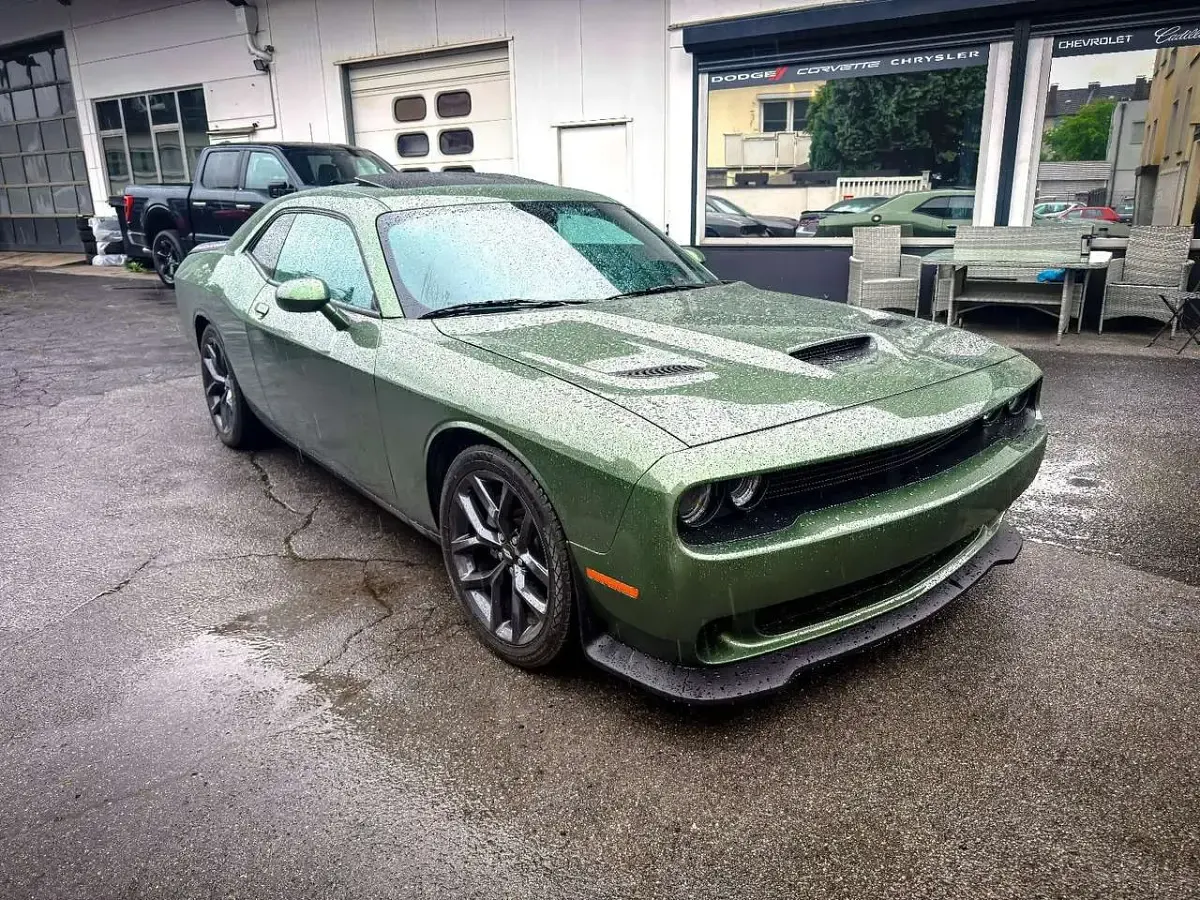 Gebraucht Dodge Challenger 377 PS (277 kW) 2022 F8 green Coupé