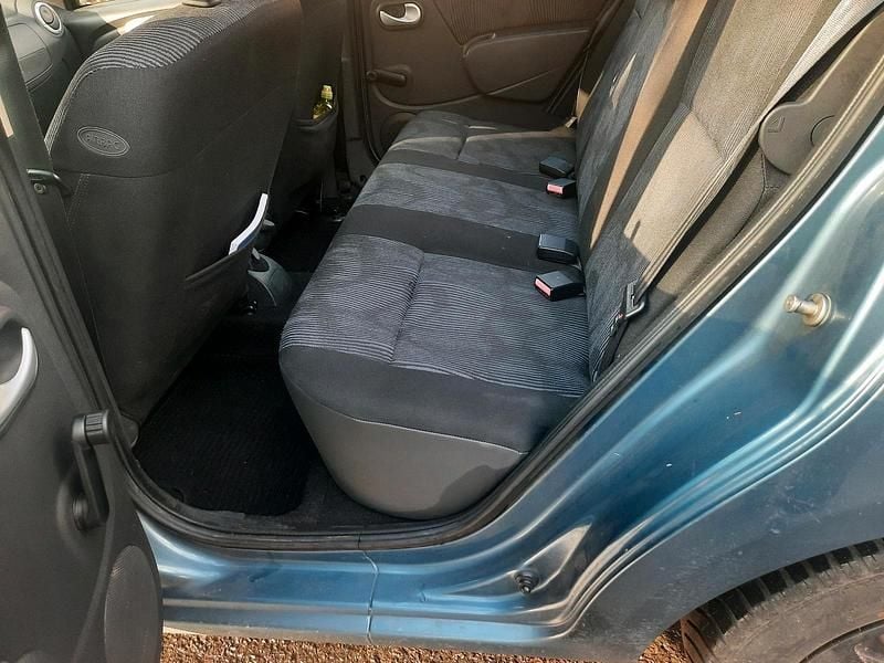 Gebraucht Dacia Sandero 87 PS (63 kW) 2008 Blau Kleinwagen