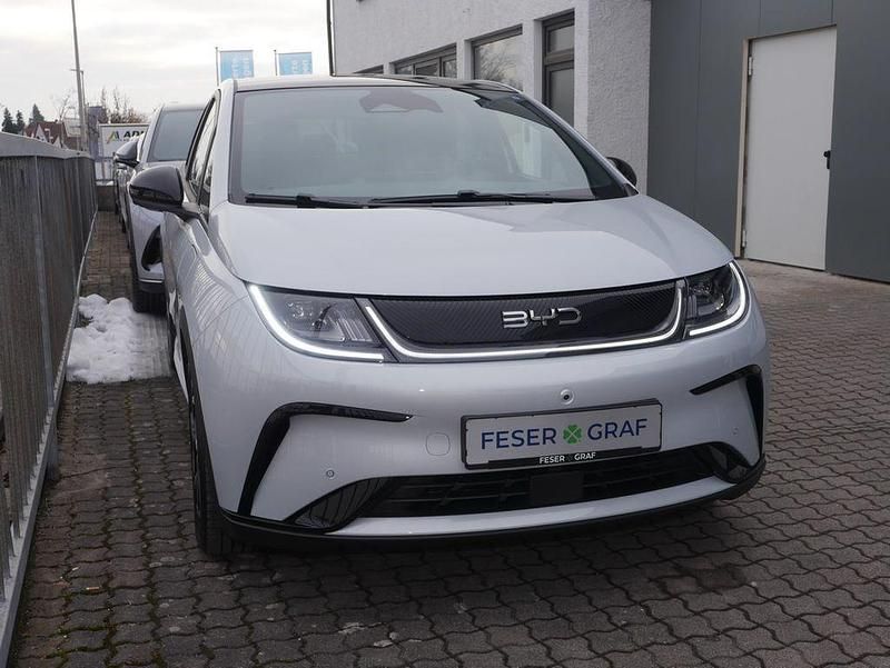 Neu BYD Dolphin Design 150 kW (204 PS) 2026 Weiß Kleinwagen