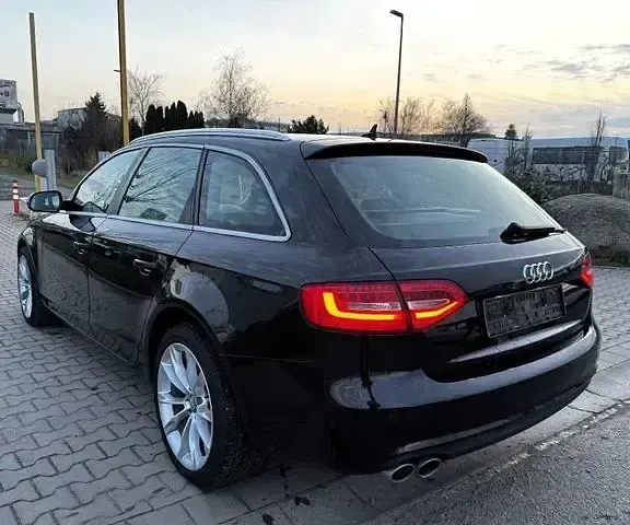 Usata Audi A4 Ambition 150 CV (110 kW) 2014 Nero Berlina
