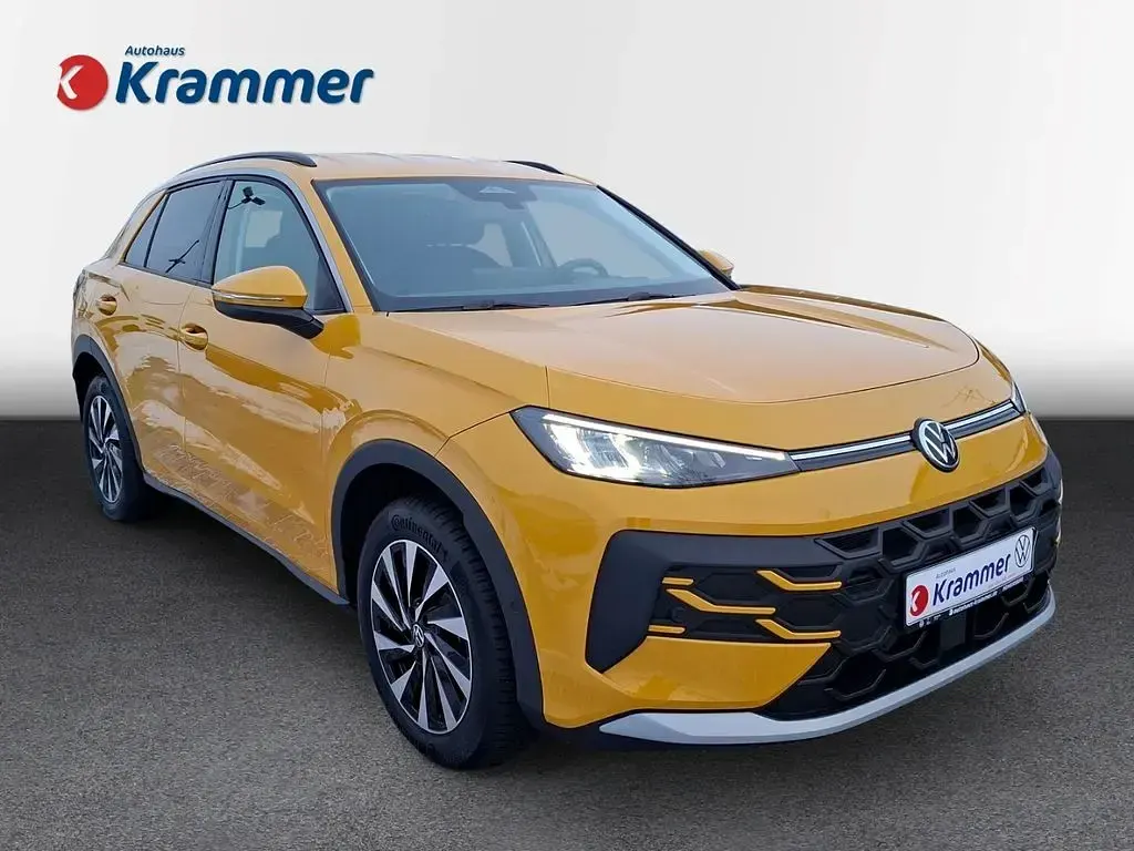 Gebraucht VW T-Roc Life 116 PS (85 kW) 2026 Gelb SUV