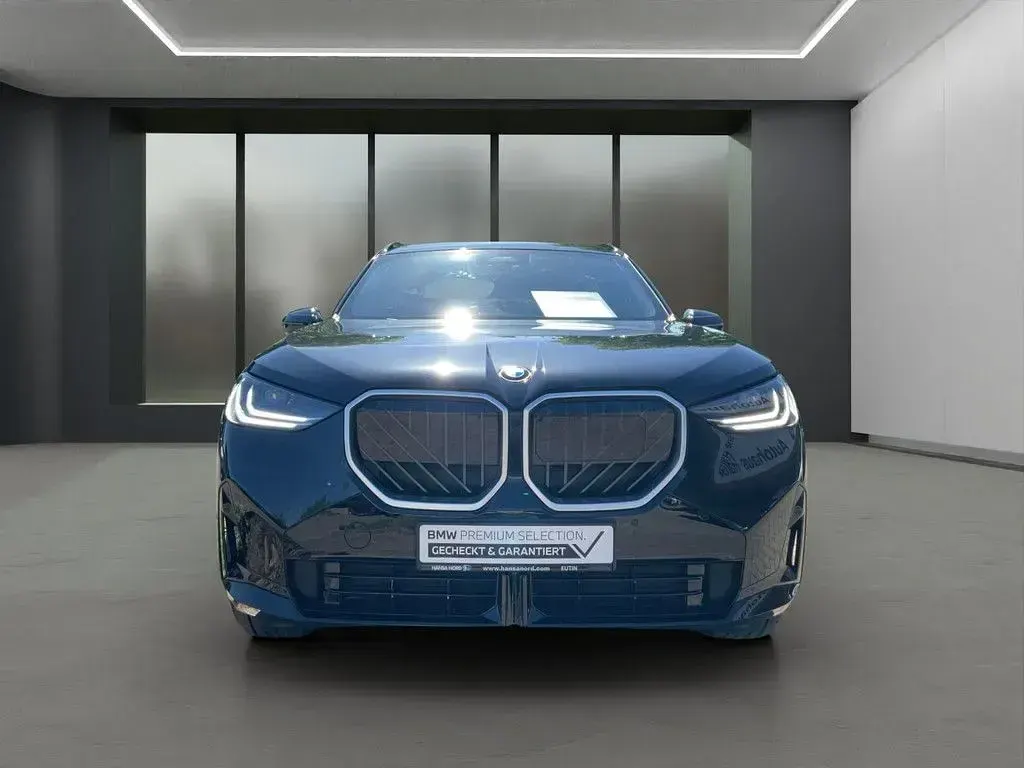Gebraucht BMW X3 Performance 208 PS (152 kW) 2025 Schwarz / saphirschwarz (metallic) SUV
