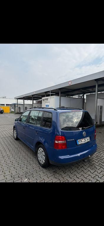 Gebraucht VW Touran Conceptline 105 PS (77 kW) 2005 Blau Van / Kleinbus