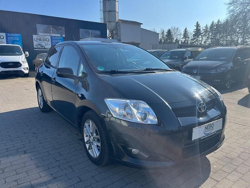 Gebraucht Toyota Auris Executive 132 PS (97 kW) 2009 Schwarz Kleinwagen