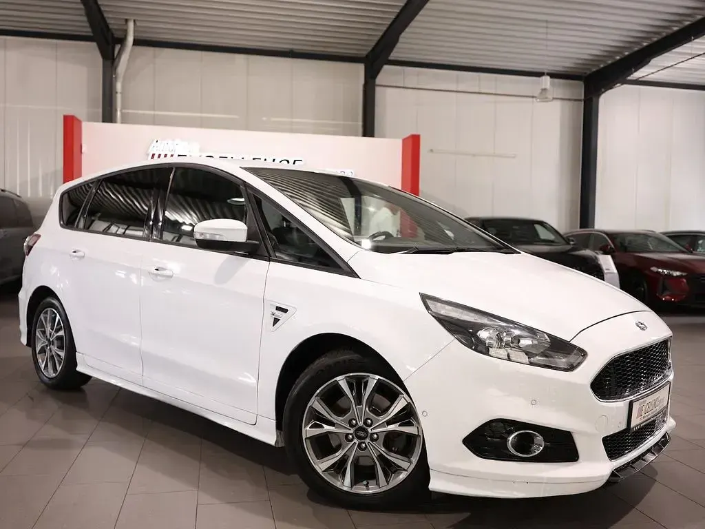 Gebraucht Ford S-MAX ST-Line 160 PS (117 kW) 2018 Weiß Van / Kleinbus