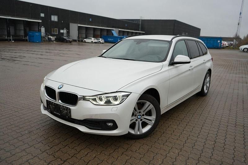 Gebraucht BMW 320 Advantage 190 PS (139 kW) 2019 Weiß Kombi