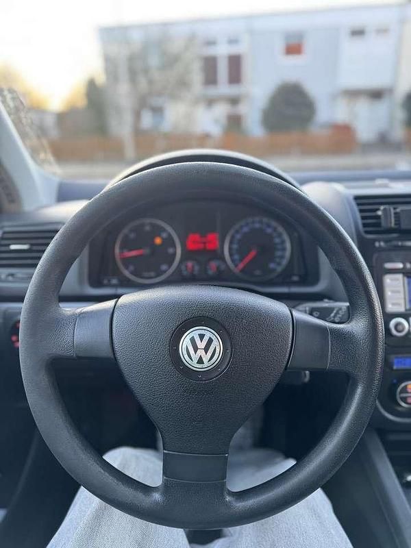 Gebraucht VW Golf V Individual 105 PS (77 kW) 2007 Limousine