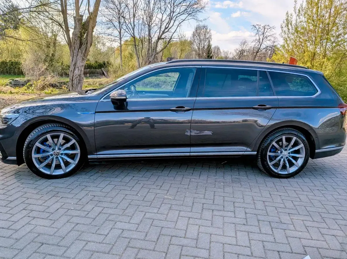 Gebraucht VW Passat GTE 218 PS (160 kW) 2020 Grau Kombi