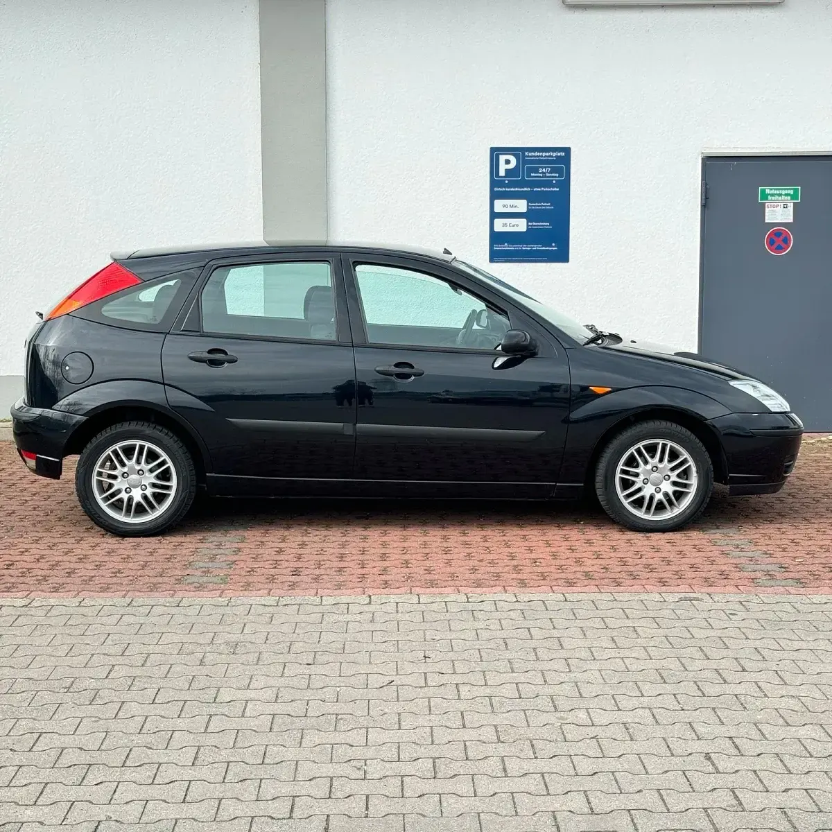 Second-hand Ford Focus 2004 Hatchback