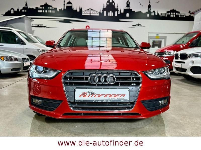 Gebraucht Audi A4 Attraction 170 PS (125 kW) 2014 Rot Kombi