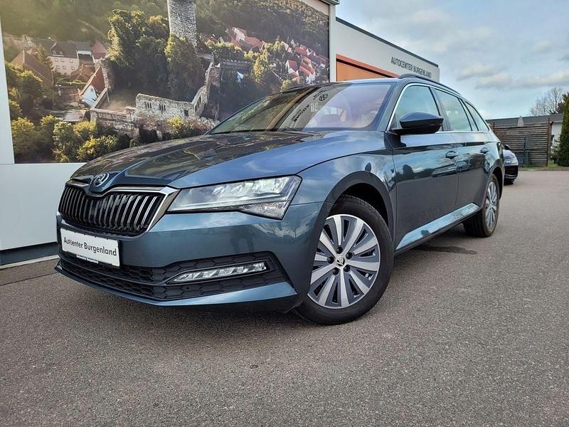 Gebraucht Skoda Superb Ambition 190 PS (139 kW) 2021 Grau Kombi