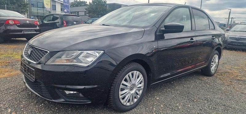 Schwarz Gebraucht 2013 Seat Toledo Style Limousine | 4.400 € (Guter Preis) - Bild 1/4