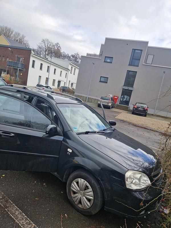 Gebraucht Chevrolet Nubira 121 PS (88 kW) 2007 Schwarz Kombi