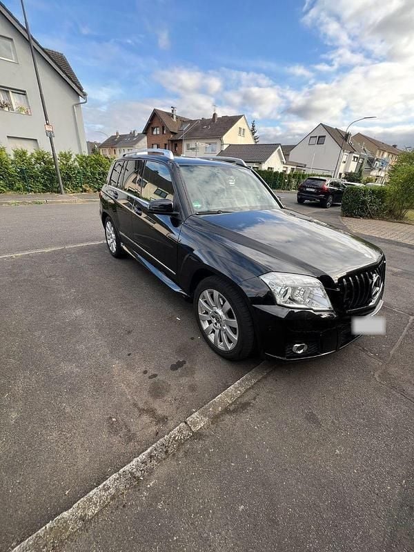 Gebraucht Mercedes GLK320 224 PS (164 kW) 2009 Schwarz SUV