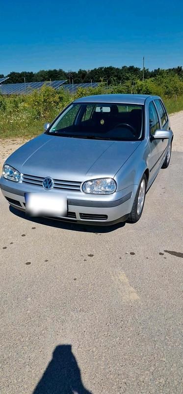 Gebraucht VW Golf IV 75 PS (55 kW) 2001 Silber Limousine