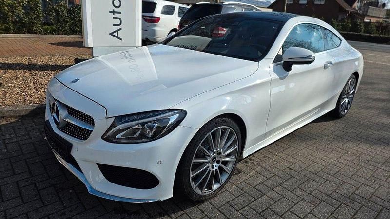 Gebraucht Mercedes C200 184 PS (135 kW) 2017 Weiß Coupé
