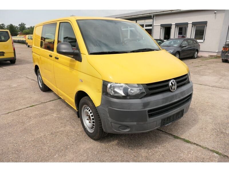 Gebraucht VW T5 84 PS (61 kW) 2011 Ginstergelb r1032 Van