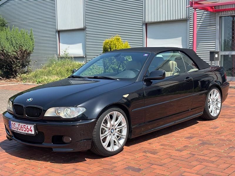 Schwarz Gebraucht 2006 BMW 320 Cabriolet M Sport Cabrio | 9.990 € (Fairer Preis) - Bild 1/4