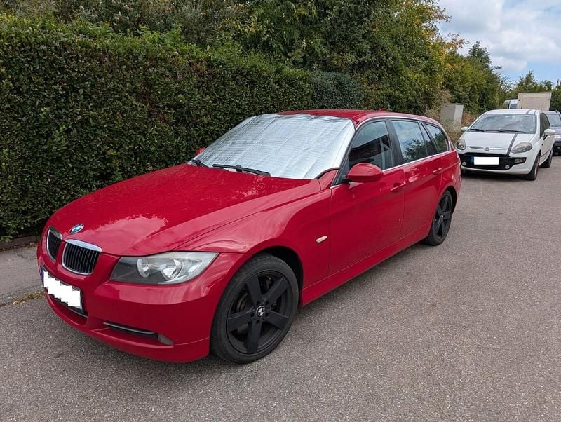 Gebraucht BMW 330 Performance 272 PS (200 kW) 2007 Rot Kombi