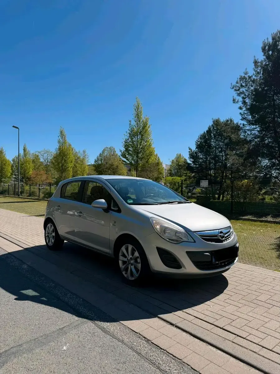 Gebraucht Opel Corsa 89 PS (65 kW) 2013 Grau Kleinwagen