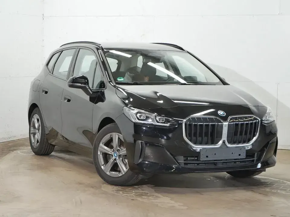 Gebraucht BMW 230 326 PS (239 kW) 2025 Schwarz Coupé
