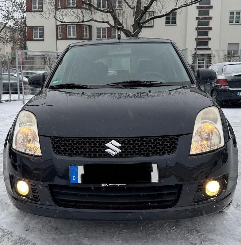 Schwarz Gebraucht 2009 Suzuki Swift Kleinwagen | 3.050 € (Fairer Preis) - Bild 1/4