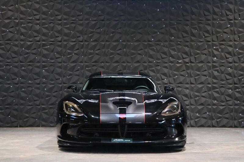 Second-hand Dodge Viper 649 CP (477 kW) 2014 Negru Coupe
