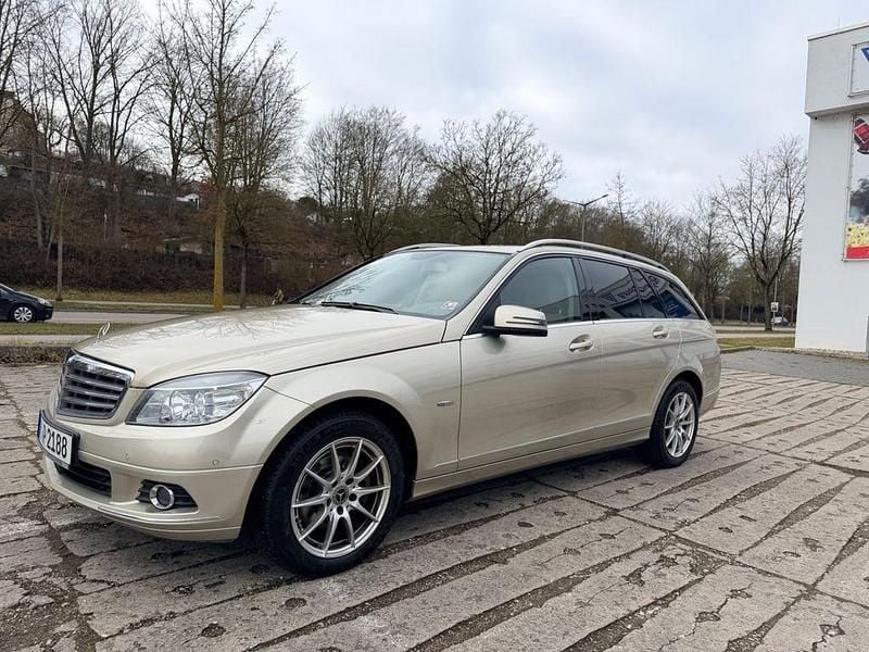 Gebraucht Mercedes C220 Elegance 170 PS (125 kW) 2009 Beige Kombi