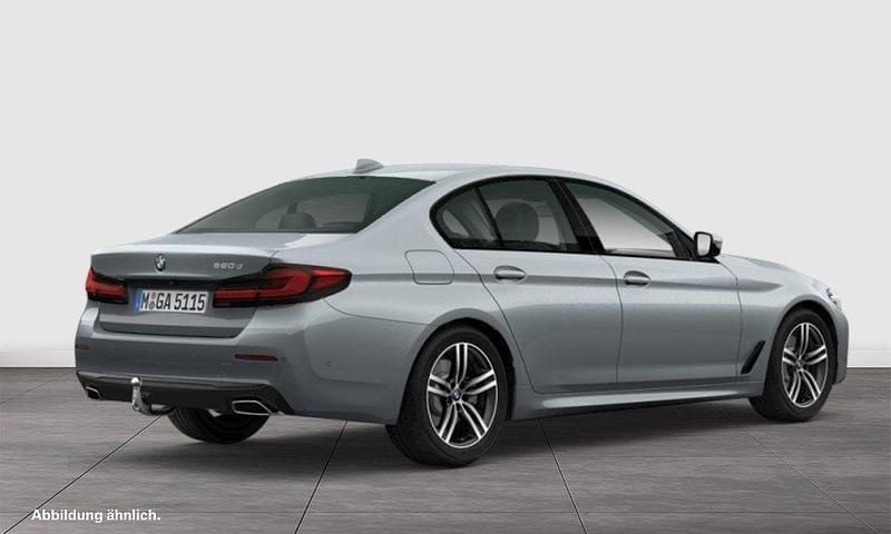 Używany BMW 520 Shadowline 190 KM (139 kW) 2022 Niebieski Sedan/Limuzyna