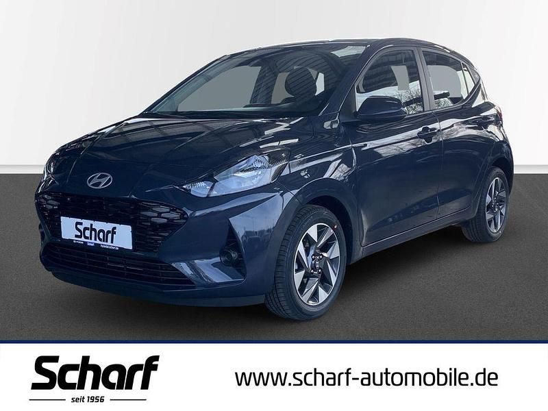Grau Gebraucht 2025 Hyundai i10 Trend Kleinwagen | 14.390 € (Guter Preis) - Bild 1/3