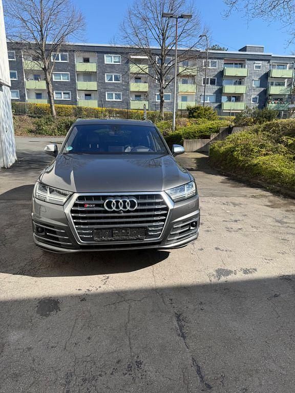 Gebraucht Audi SQ7 Ambiente 435 PS (319 kW) 2019 Grau SUV