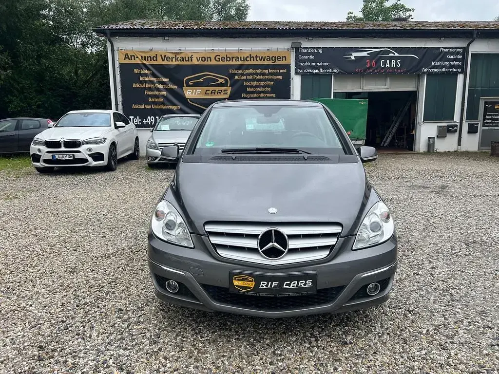 Gebraucht Mercedes B160 95 PS (69 kW) 2010 Grau Kleinwagen