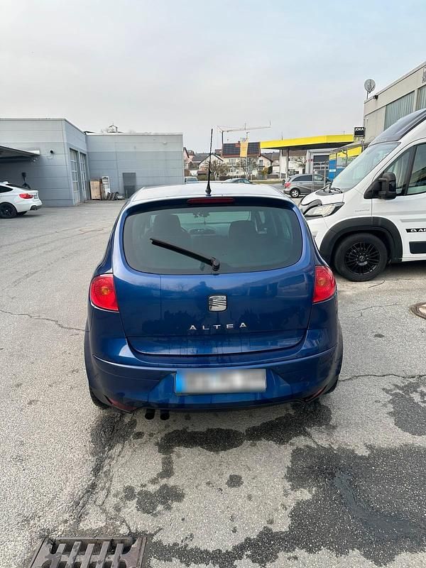 Gebraucht Seat Altea 140 PS (102 kW) 2005 Blau Van / Kleinbus