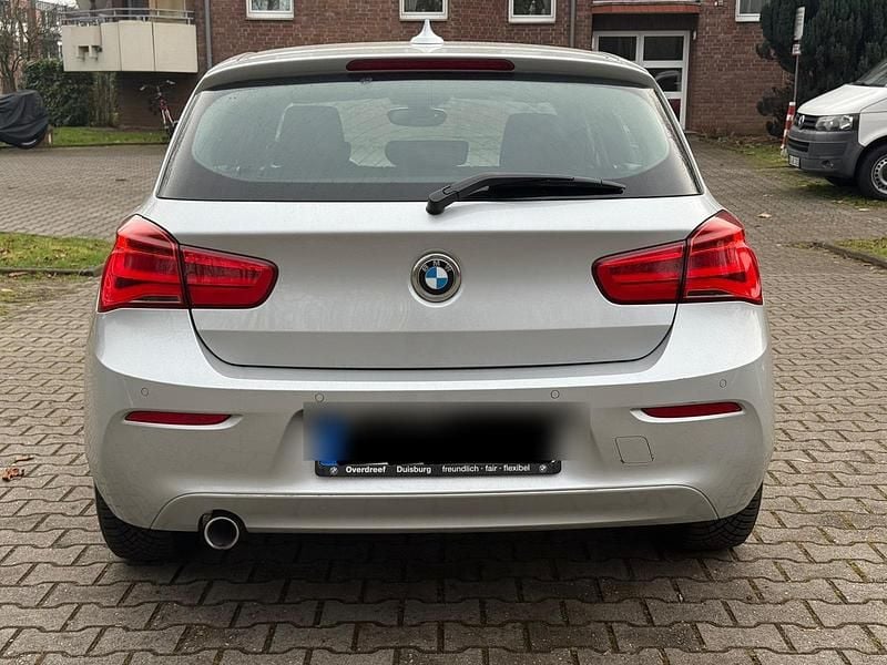 Gebraucht BMW 116 116 PS (85 kW) 2019 Silber Kleinwagen