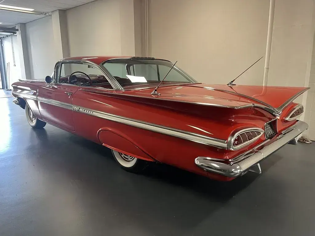 Gebraucht Chevrolet Coupé 252 PS (185 kW) 1959 Rot Coupé