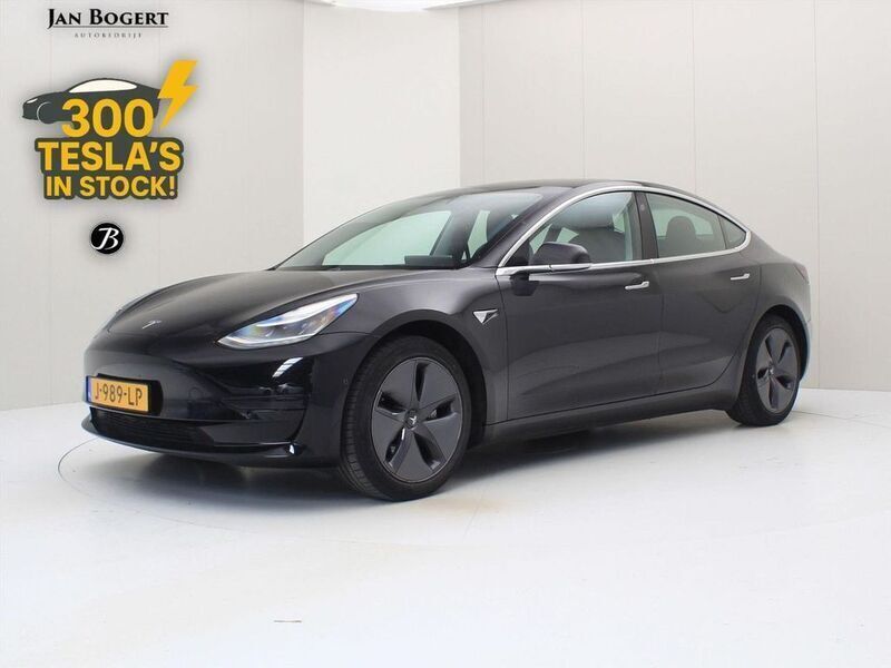 Schwarz Gebraucht 2020 Tesla Model 3 Standard Range Limousine | 18.700 € (Fairer Preis) - Bild 1/4