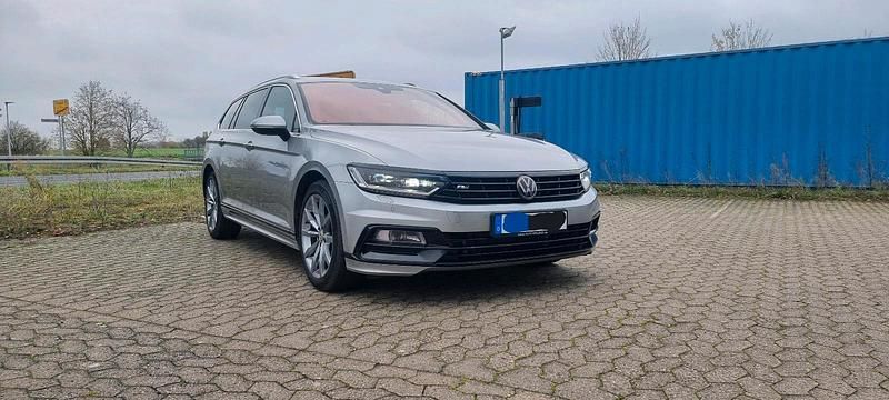 Andere farben Gebraucht 2016 VW Passat Highline Kombi | 16.500 € (Teuer) - Bild 1/4