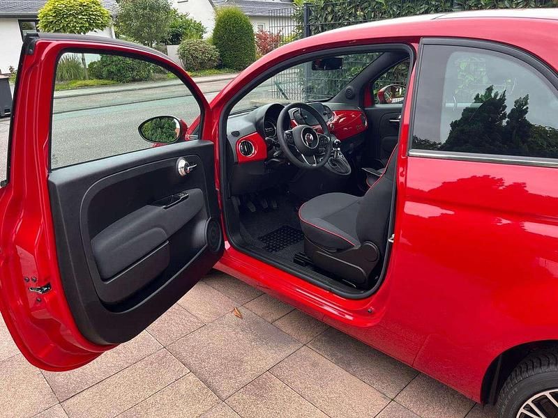 Gebraucht Fiat 500 Red 69 PS (50 kW) 2023 Rot Limousine